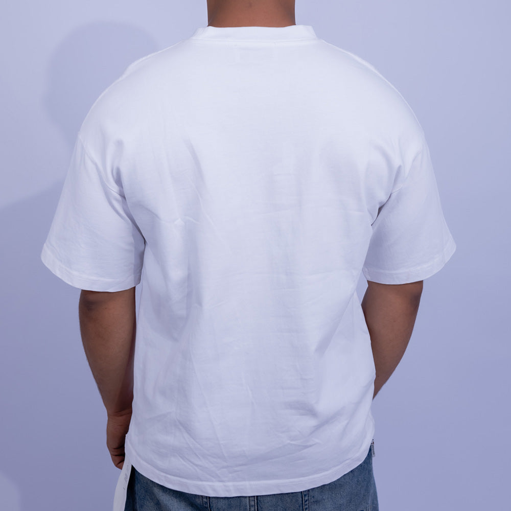 Oversized Cotton Racing Graphic Print T-Shirt for Men | Giovane Clothing