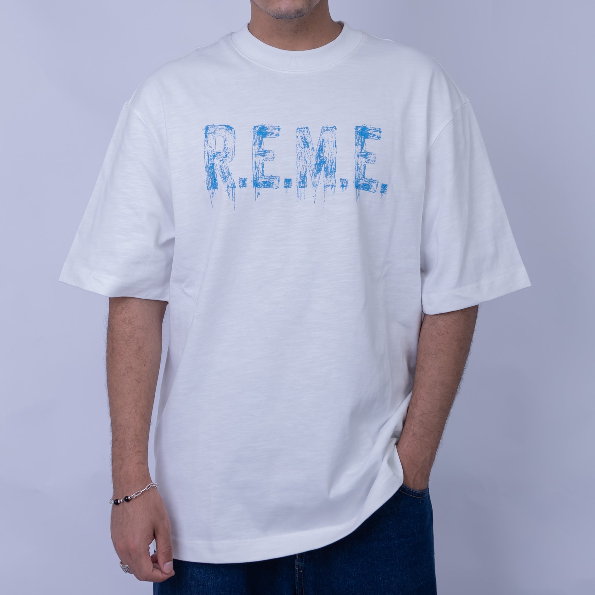 Oversized Men's Cotton Chest Graphic Print Round Neck T-Shirt