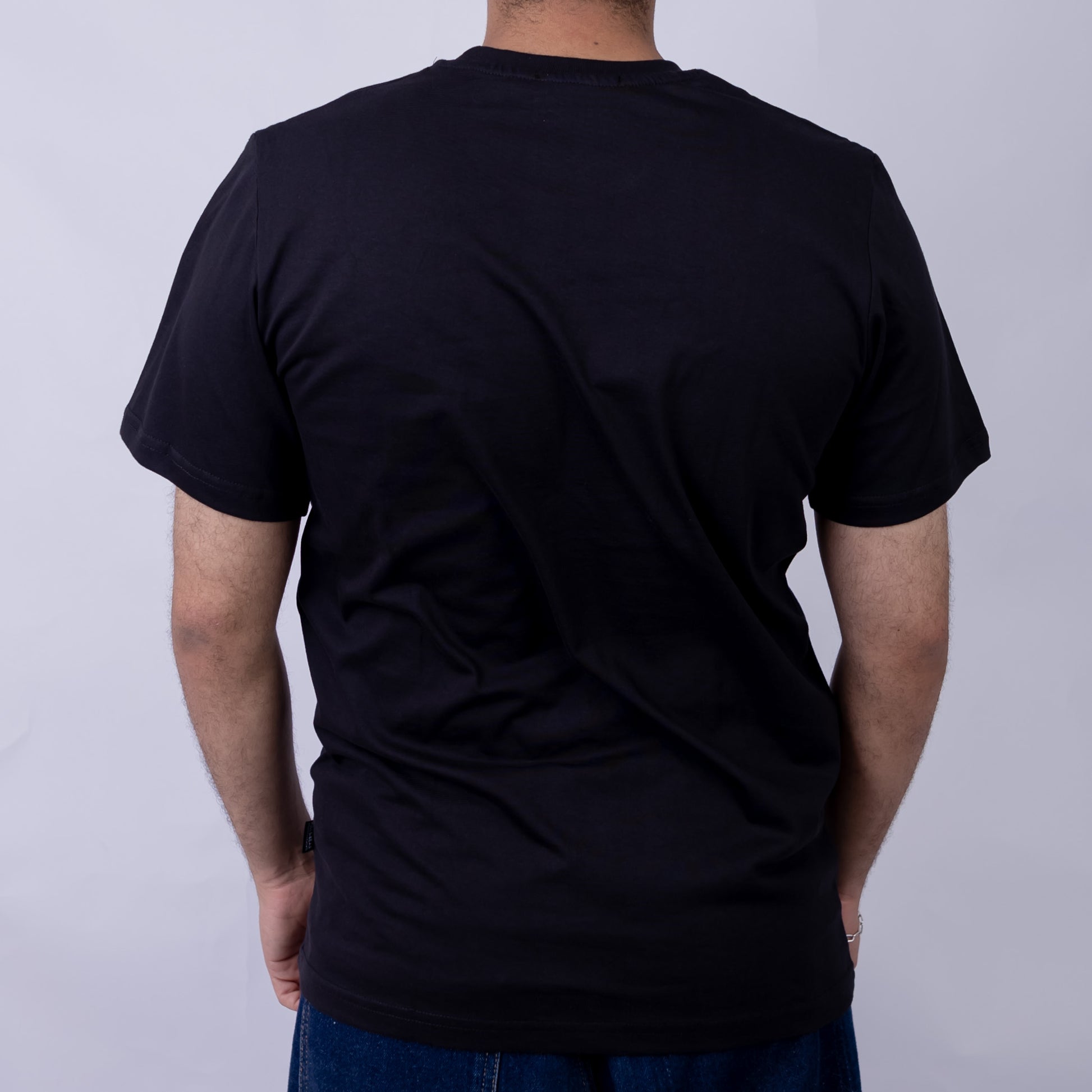 Giovane Loose Fit Men's Cotton Embroidered Badge Round Neck T-Shirt