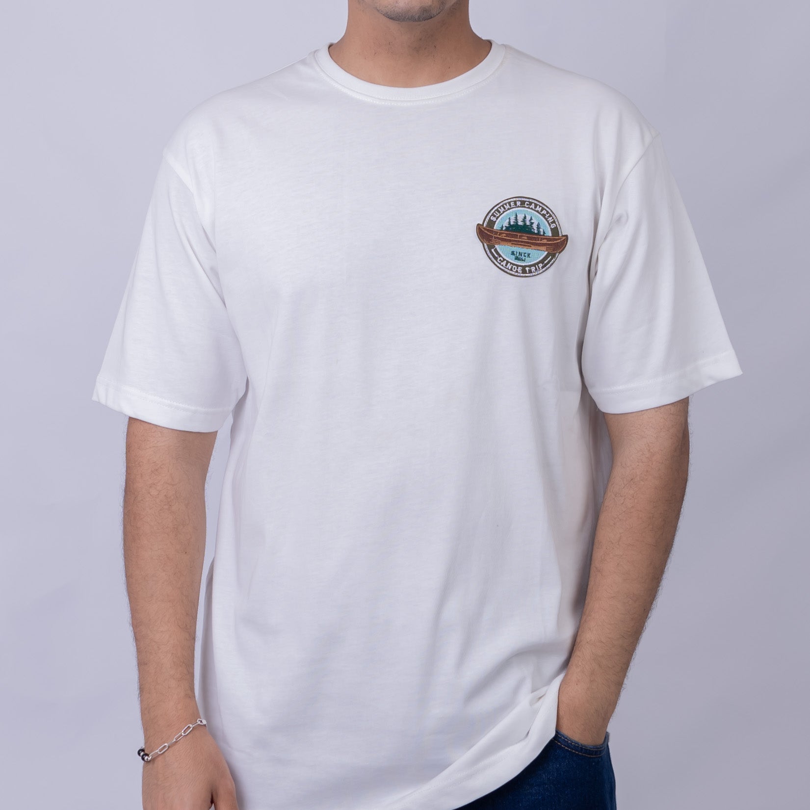 Giovane Loose Fit Men's Cotton Embroidered Badge Round Neck T-Shirt