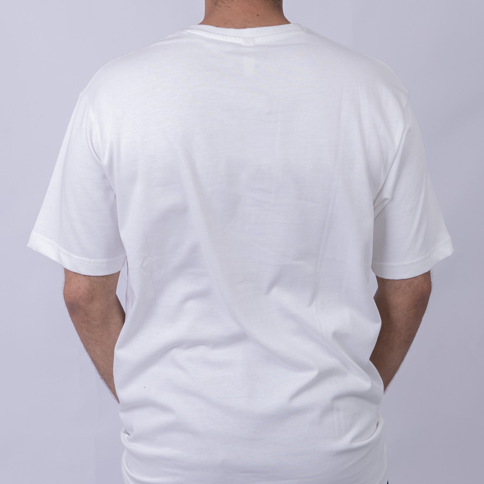 Giovane Loose Fit Men's Cotton Embroidered Badge Round Neck T-Shirt